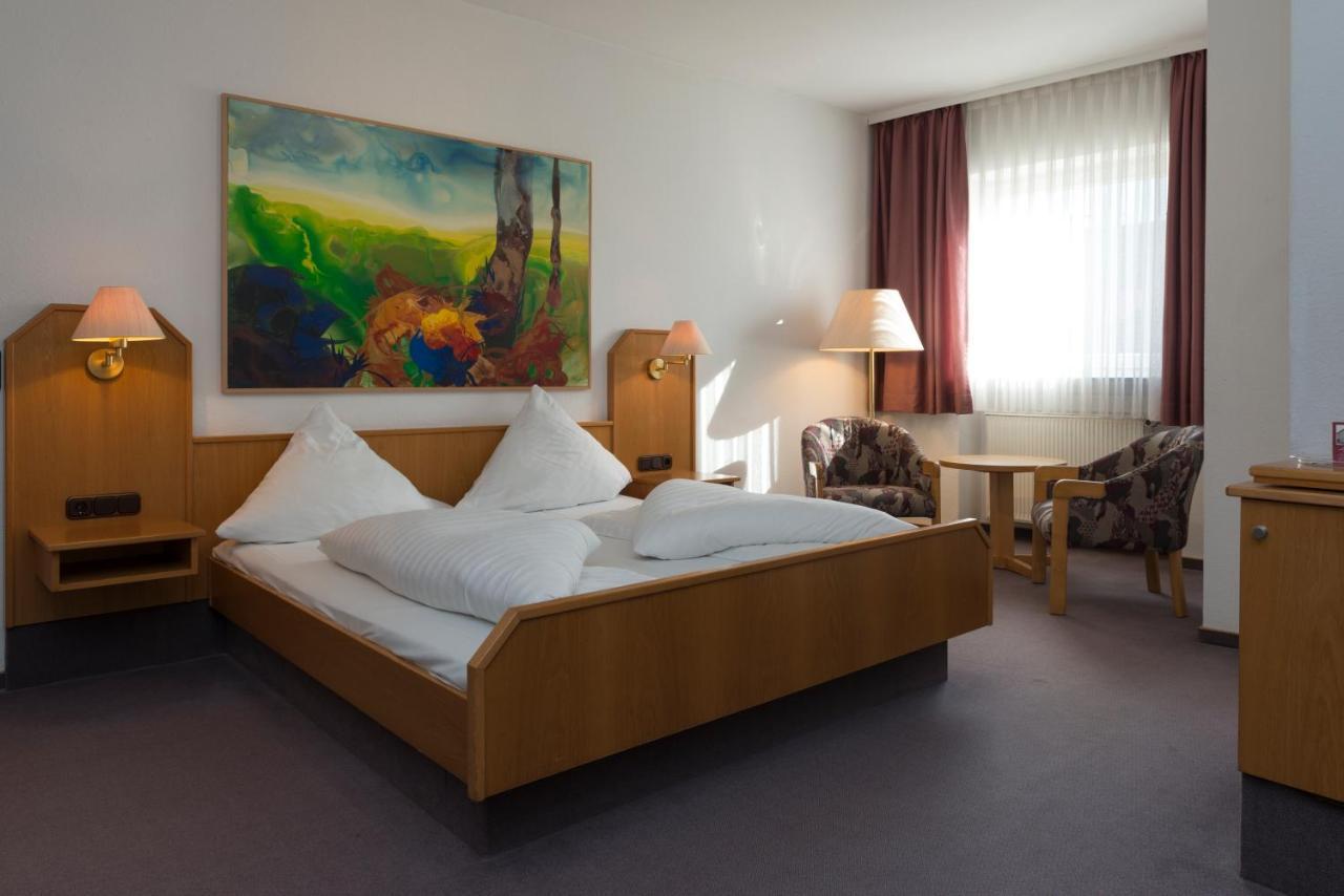 Hotel Gasthof Zum Storch Schlüsselfeld Zewnętrze zdjęcie